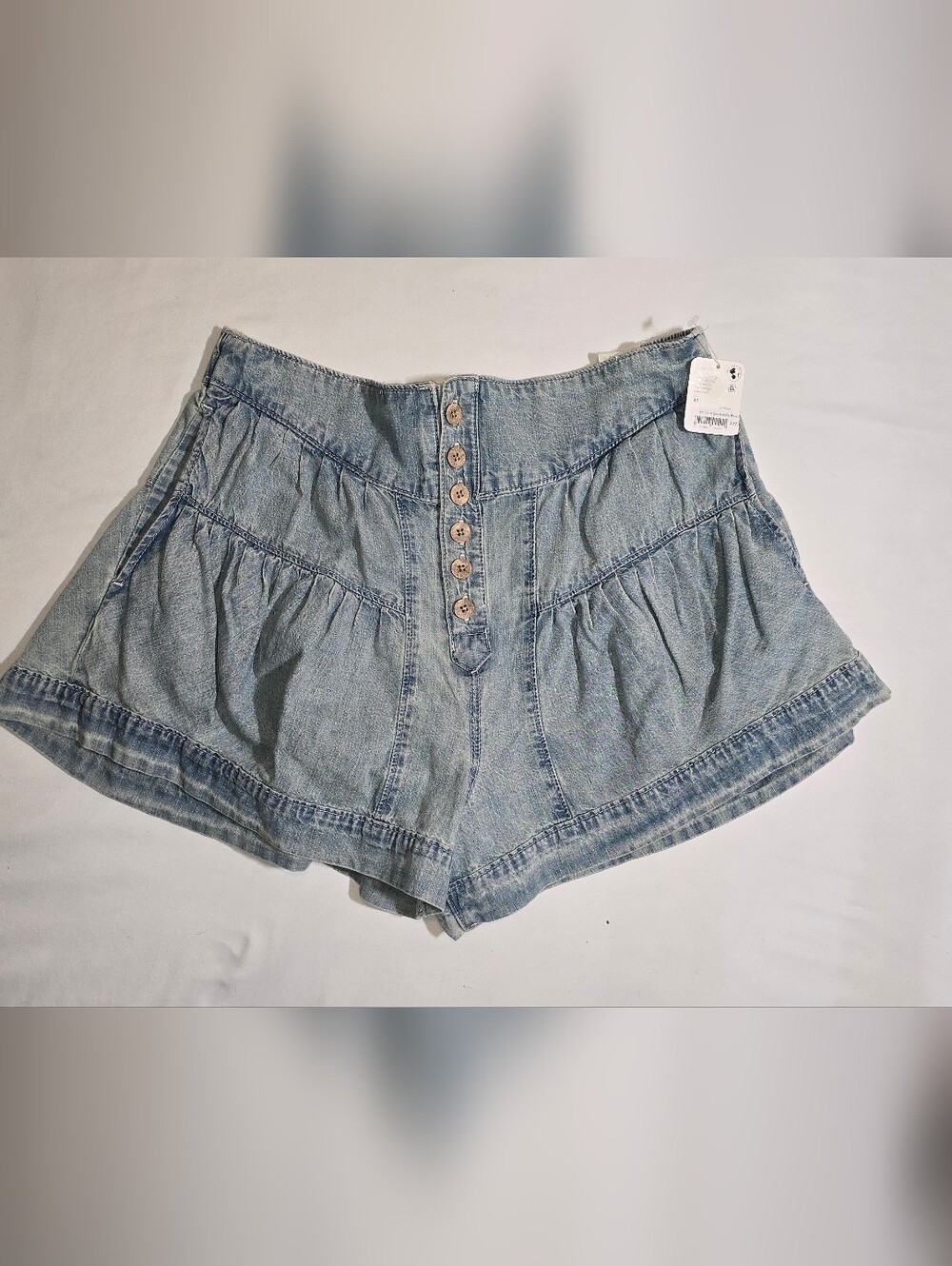 Free People We The Free Fleur Denim Shorts Belle Blue High Rise Button Fly M NWT